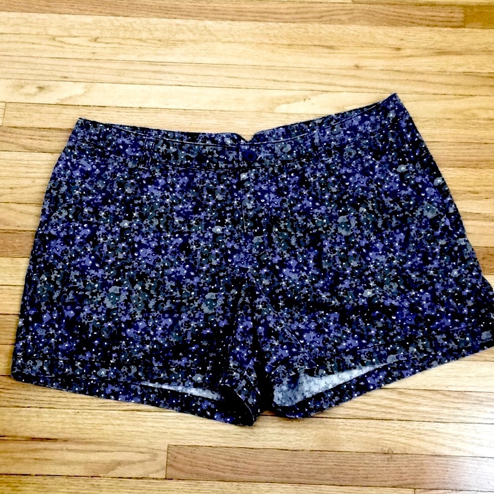 Columbia floral print shorts